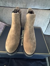 Fairfax and Favor Boudica