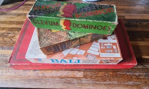 Job lot vintage board - job, games