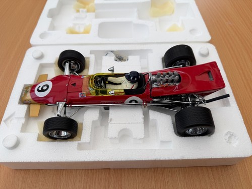Exoto lotus ford type - 1/18,