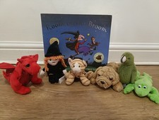 Room the broom - on,