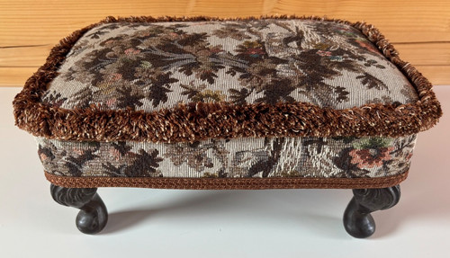Vintage small wooden footstool - small,