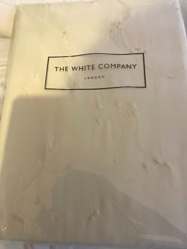 The white company mustique - white,