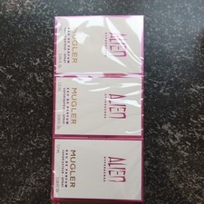 Ladies Bundle JOB LOT Travel