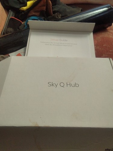 Sky hub wireless router - router, wifi
