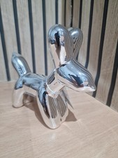 Balloon Dog Sculpture