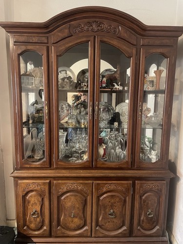 Vintage walnut display - ,