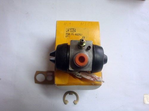 Rear brake cylinder - rear,