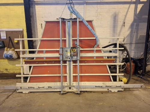 Milwaukee vertical panel - , saw