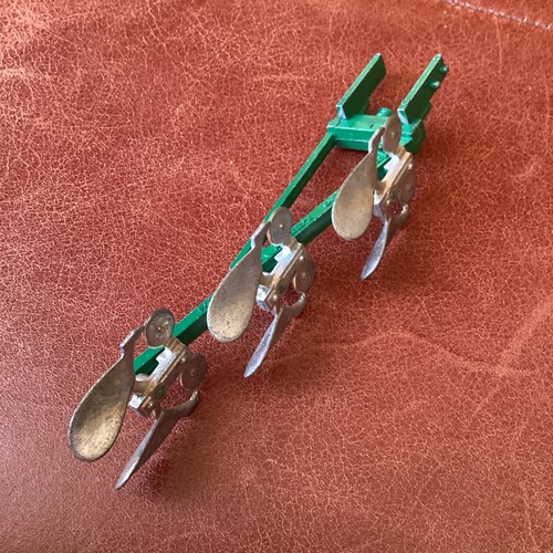 Britains ltd vintage toy farm - vintage,