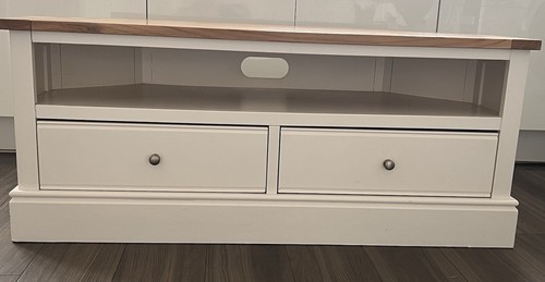 Next corner unit - corner, tv
