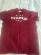 Hollister Men’s Burgundy T Shirt Size XL