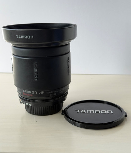 Tamron 200mm 5 - 28-200mm, af