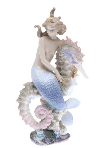Lladro 1822 beneath the waves - 1822,