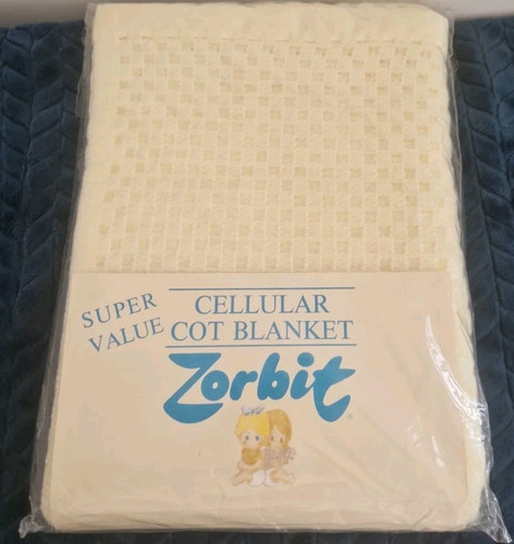 Zorbit yellow vintage pram cot - zorbit,