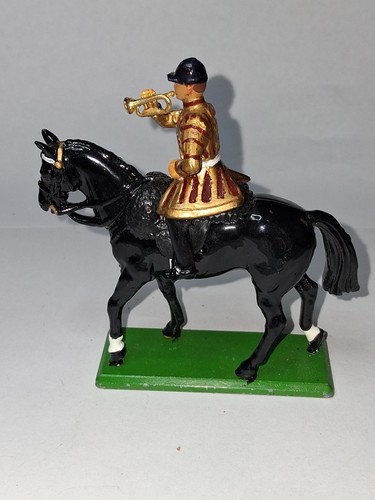 Britains 54mm mounted band - 1,