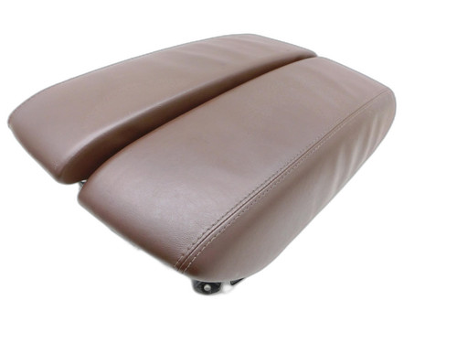 Armrests center armrest