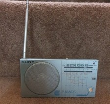Sony ICF-S22  AM/FM Radio