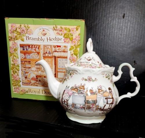 Royal doulton brambly hedge - royal,