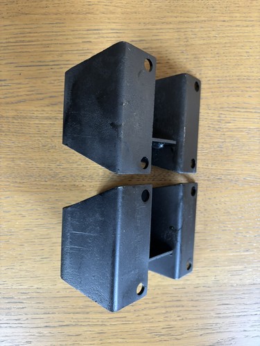 Triumph tr6 engine mounting - triumph,