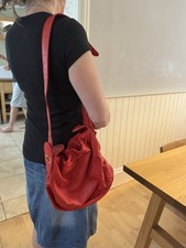 Loewe Shoulder Bag Red/Dark pink, Pull Closure, Lining Missing