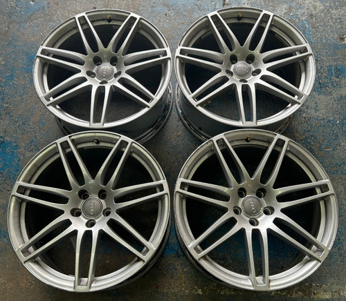 Genuine audi mans - audi, le