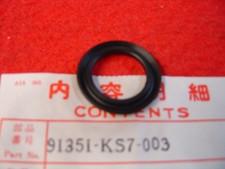 Dust Cover Suspension AR