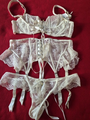 New unworn with tags honey - new,