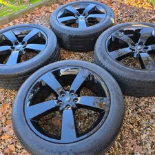 GENUINE 22 LANDROVER DEFENDER