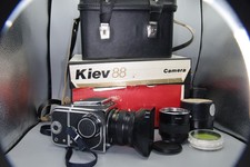 Kiev 88 Medium Format Camera Kit 80mm Lens Polaroid Back Roll Film Case Box