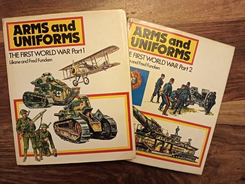 Arms and uniforms first world - arms,