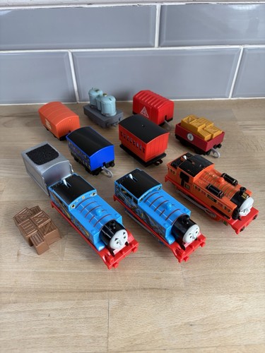 Thomas the tank engine - thomas,