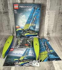 Lego Technic 42105 Catamaran Floating Race Boat Set Inc Manual - Incomplete READ