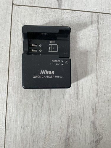 Nikon quick charger - mh-23,