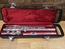Yamaha YFL-225S Student Flute With Case