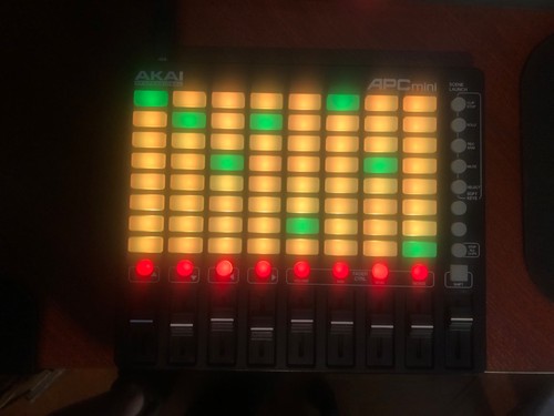 Akai professional apc mini - akai,
