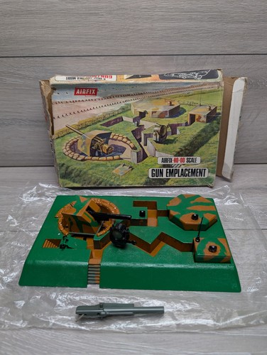 Vintage 1970 airfix gun - vintage,