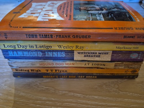 Vintage western paperbacks - paperbacks, x7