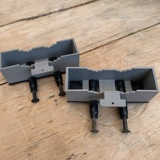 Hornby Triang R394 Hydraulic Buffer Stops X 2 OO gauge model railways