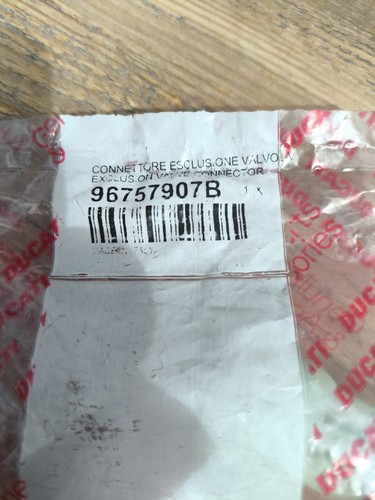 Ducati 1098r connector - ducati,