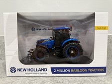 Universal Hobbies - New Holland T7.225 (2 Millionth) - UH6744 - 1:32 - Mint/New