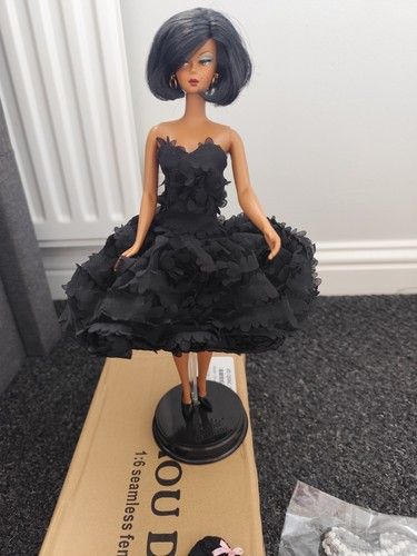 Hand made eaki dress fits - hand,