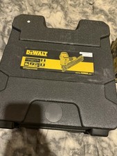 Dewalt DPN9033SM Short