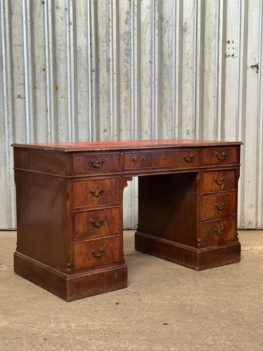 Mahogany desk with - mahogany,