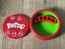 Yahtzee portable arena - portable, travel