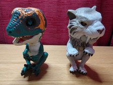 WowWee Fingerlings x2 Fury Dinosaur & Silvertooth Sabre Tooth Tiger Working