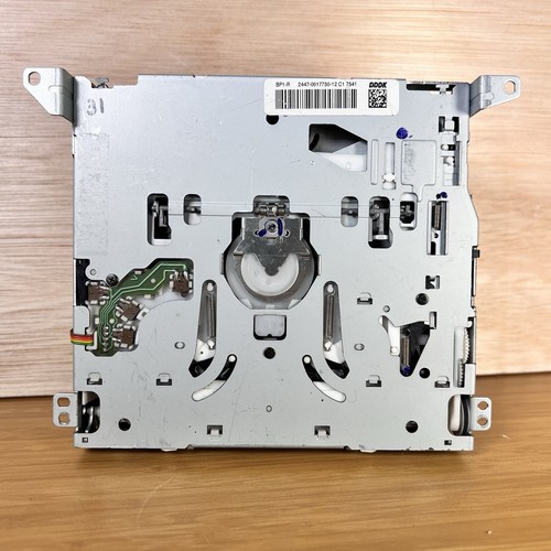 Loader assembly mechanism - cd,