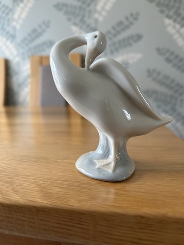 Lladro goose5 inches tall - goose5,