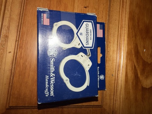 Smith and wesson - smith,