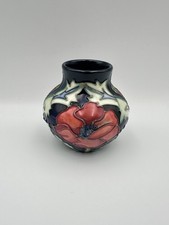 Moorcroft 'Poppy and Thistle'
