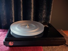 Pink Triangle Export Turntable iconic 80s turntable Linn beater